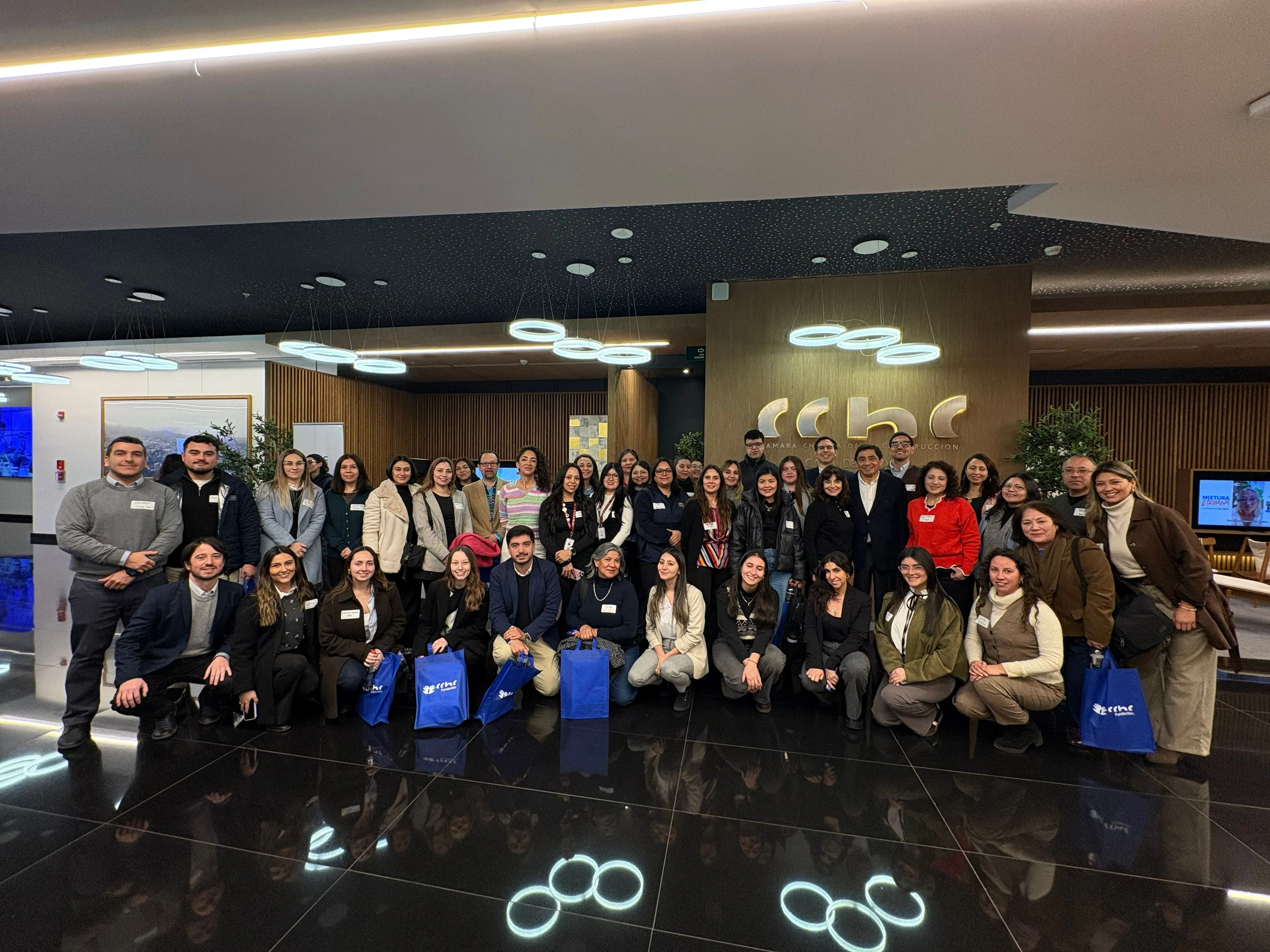 Más de un millón de atenciones sociales en 2025: Fundación CChC realizó Primer Encuentro de Bienestar Laboral